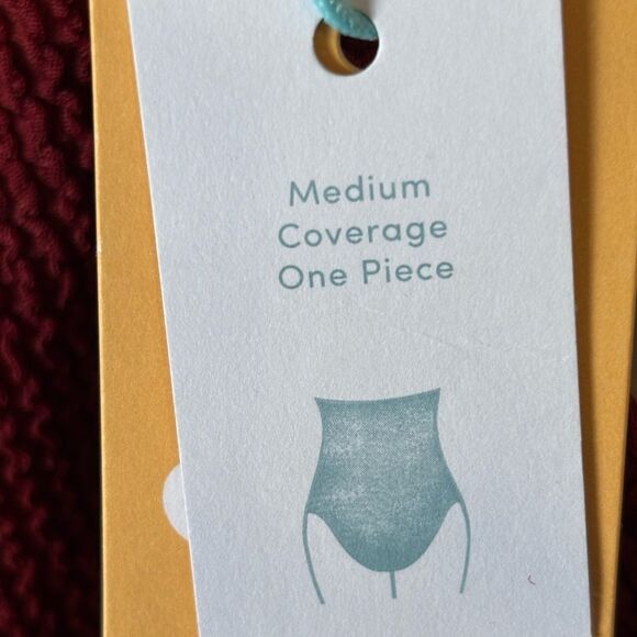 Kona Sol red textured ribbed one piece swim suit size L NWT Medium Coverage - Picture 8 of 8